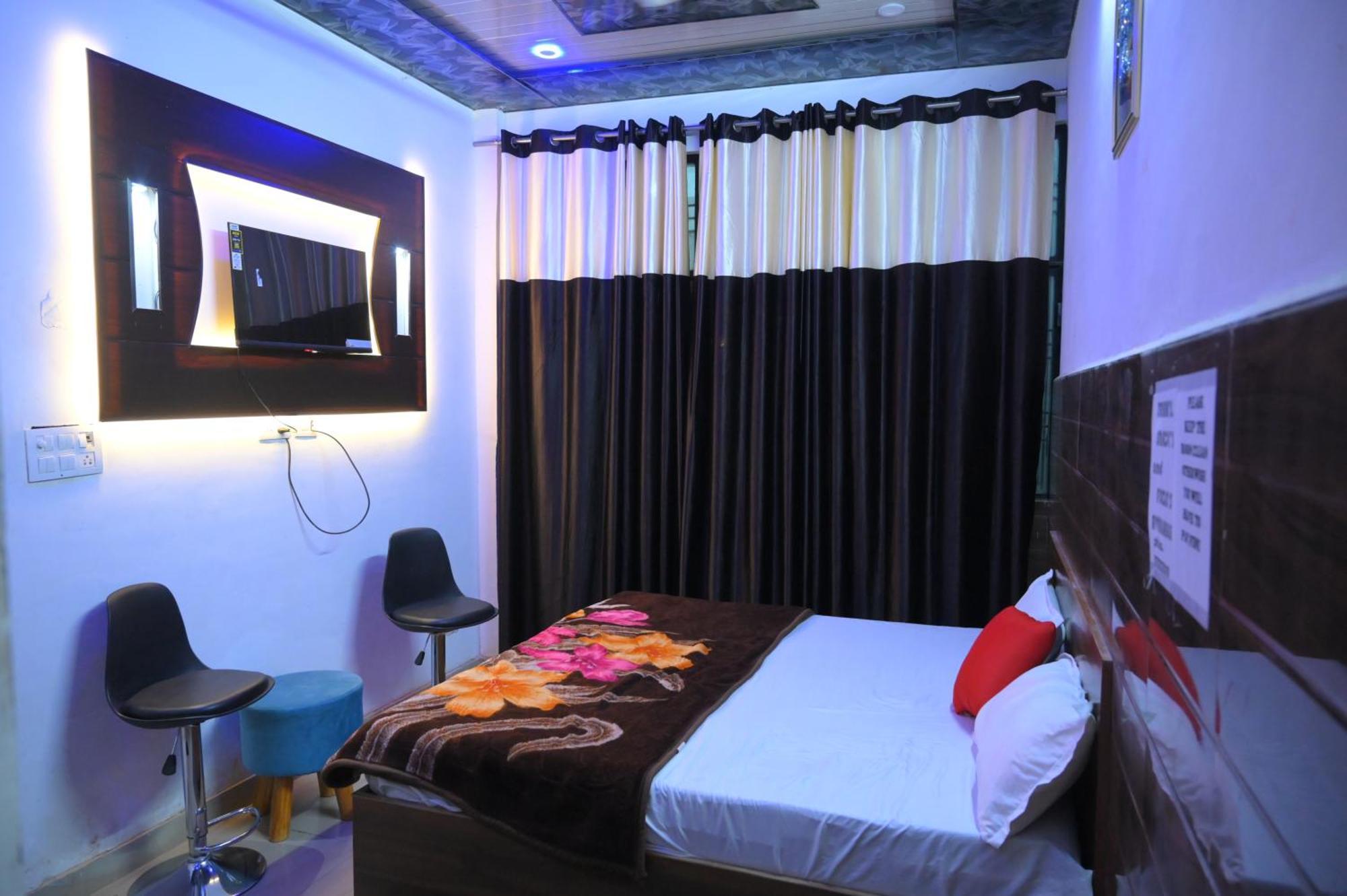 Hotel Starlight Meerut Exterior foto